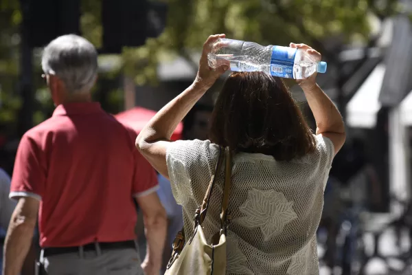 Altas temperaturas: se recomienda extremar cuidados para evitar golpes de calor